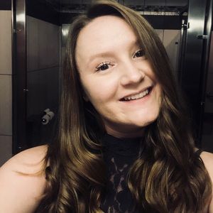 Meet your Posher, Virginia